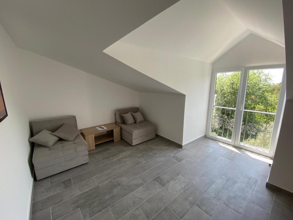 Villa Lime Petrovac Bagian luar foto